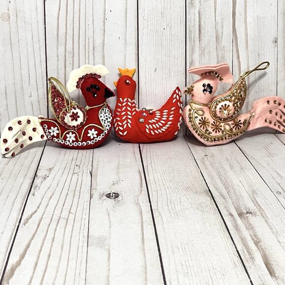 Vintage Bucilla Felt Sequins Beads Exotic Bird Christmas Ornament Lot of 2 - Picture 1 of 13